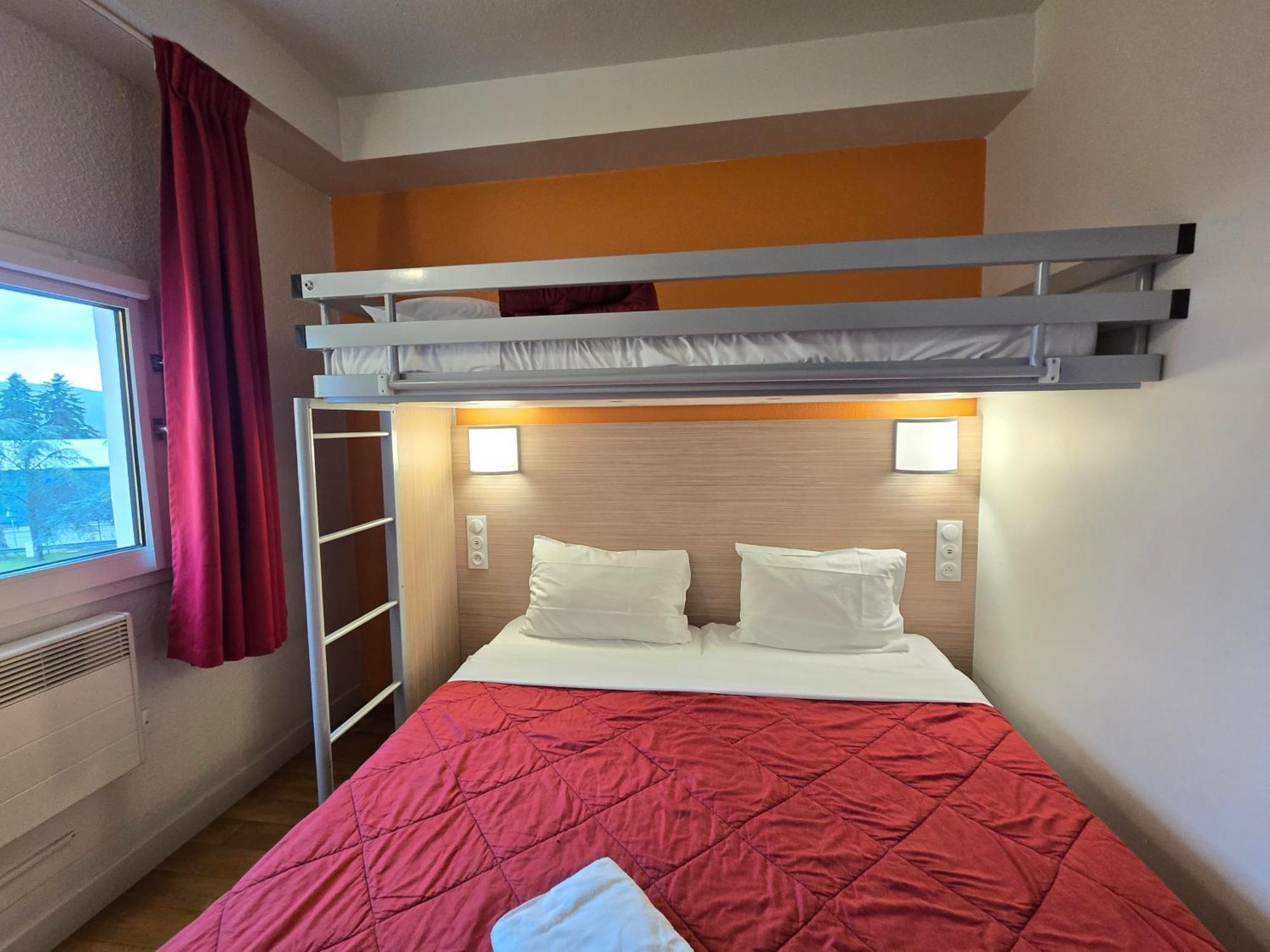 Premiere Classe Troyes Sud - Parc St Thibault Bucheres ภายนอก รูปภาพ